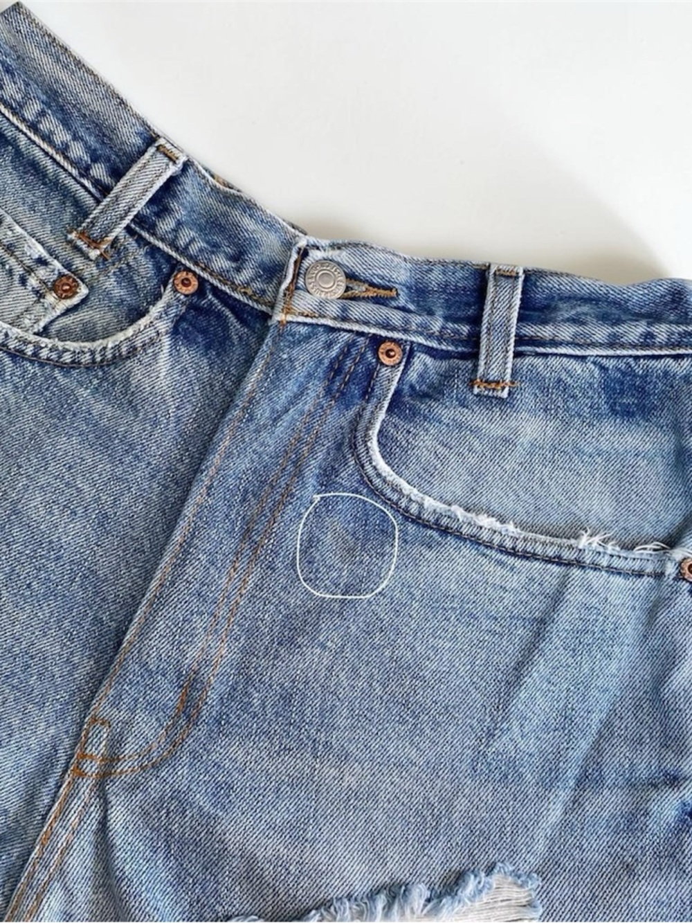 Vintage Levi's 508 Light Blue Distressed High-Rise Jean Shorts - Picture 4 of 5